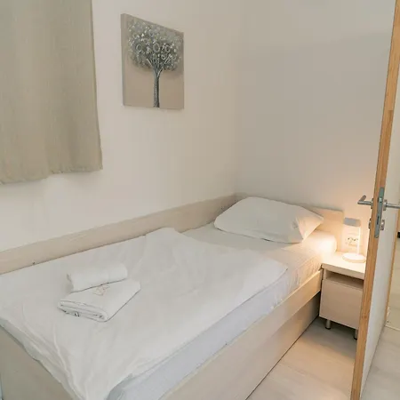 Apartman Spot By Toro